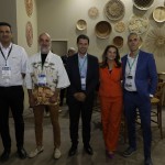 Carlos Antunes, da TAP, Marcelo Zangalli, Luxury Manager, Eduardo Zorzanello, e Marta Rossi, do Festuris, e Oscar Almendros, do Turismo da Espanha