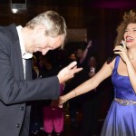 Jerome Cadier, CEO da Latam, dançou com Vanessa da Mata no show da cantora durante o evento