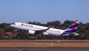 Latam anuncia 40 voos extra para Pernambuco no Carnaval