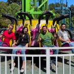 Os agentes de viagens repetiram as idas aos brinquedos e se divertiram a manhã toda no Alpen Park