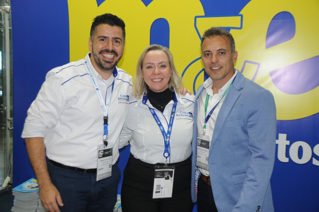 Raphael de Lucca, Monica Afonso e Christian Rodriguez, gerentes da Copa Airlines