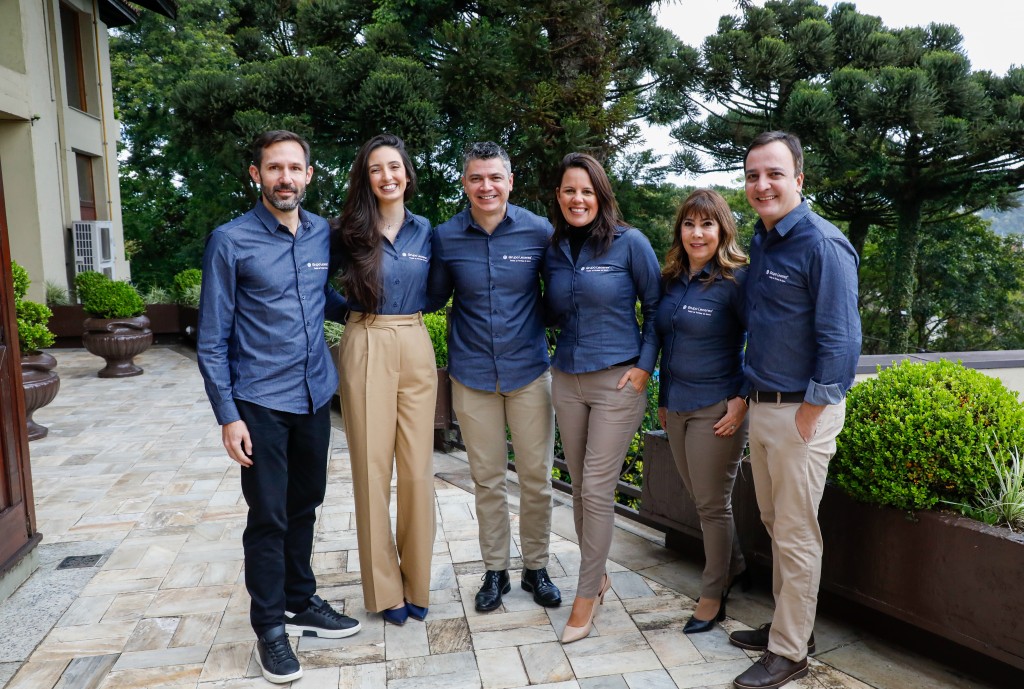 Rodrigo Vaz, Patrícia Lemos, Alexander Borges, Fernanda Oliveira, Doris Alves e Pablo Torres, do Grupo Leceres