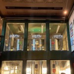Vista para o armazenamento da cerveja artesanal preparada com água dessalinizada dentro do navio