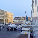 Área de embarque no MSC World Europa, no Porto de Doha