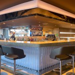 O MSC Seashore possui muitas opções de bares que oferecem coquetéis e aperitivos