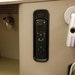 Luz de leitura e controle de entretenimento