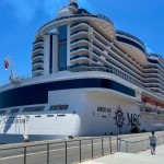 MSC Seashore aportado no Rio de Janeiro