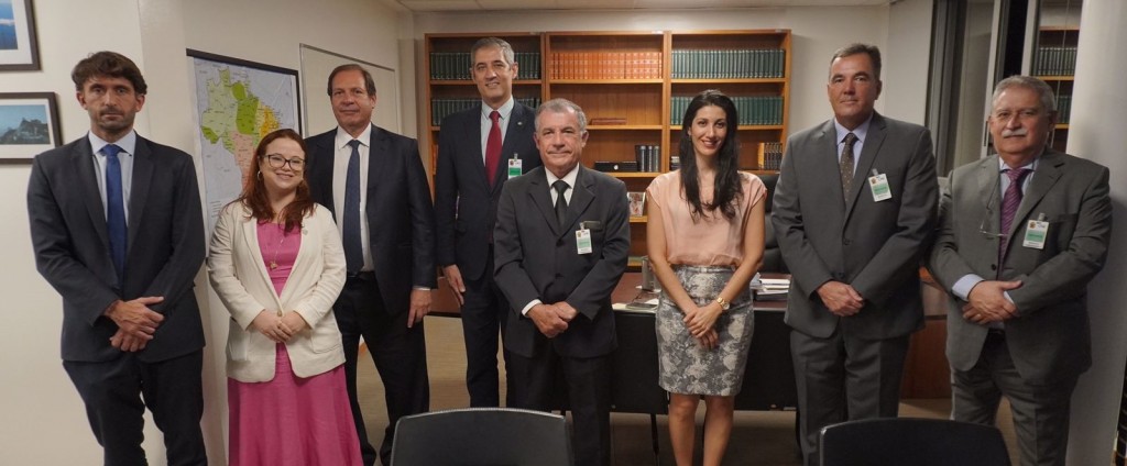 Abear e AMB firmam convênio para analisar a judicialização no setor aéreo Reuniao-AMB