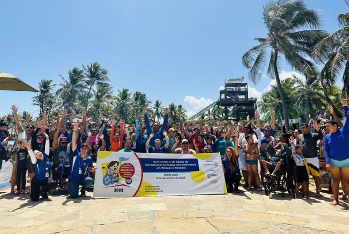 Parques e Atrações 2 beach park e1670683333529 Parques e Atrações