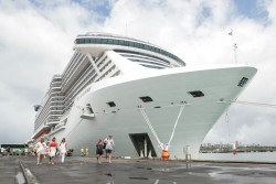Alagoas recebe o MSC Seashore, maior navio de cruzeiro da história do estado