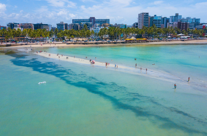 Maceió, Porto Seguro e Rio lideram busca por viagens em 2023, diz Voalá Maceió, Porto Seguro e Rio lideram busca por viagens em 2023, diz Voalá