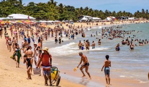 Porto Seguro celebra a chegada da maior temporada de verão de todos os tempos; VÍDEO