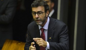 Marcelo Freixo já quer negociar políticas para fortalecer Turismo com governo Lula