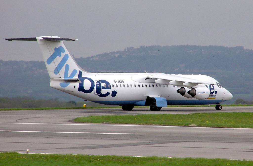 Flybe cancela voos e encerra operações no Reino Unido 1200px-Flybe.bae146.arp