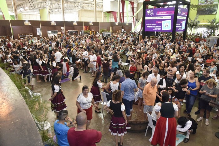 Festa da Uva de Jundiaí recebe mais de 100 mil pessoas em 2023 1 Ao todo, foram cerca de 50 mil visitas no primeiro fim de semana e 60 mil no segundo (Foto: divulgação/prefeitura de Jundiaí)