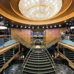 A decoração do MSC Magnifica é ostensiva, com cenários instagramáveis e cheios de personalidade