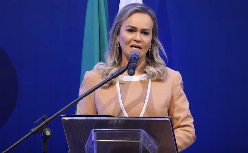 Galeão está subutilizado e Santos Dumont opera acima da capacidade máxima, diz ministra 1 Daniela Carneiro ministra do Turismo reprodução youtube Galeão está subutilizado e Santos Dumont opera acima da capacidade máxima, diz ministra