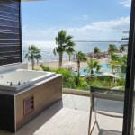 Hidromassagem na jacuzzi do Secrets Hidromassagem na jacuzzi do Secrets