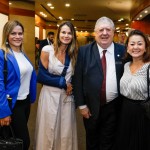 Aline Moretto, do Visite São Paulo, Giovana Jannuzzelli, da Alagev, e Fernando Guinato e Cintia Hayashi, do Visite São Paulo