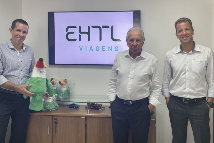 Afonso Louro retorna a EHTL como presidente do Conselho Consultivo 1 Afonso Louro, ex Visual Turismo, é o novo presidente do Conselho Consultivo da operadora
