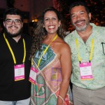Paulo Biondo, da Azul Viagens, Christina Márfara, da FRT, e Jorge Souza, da Orinter