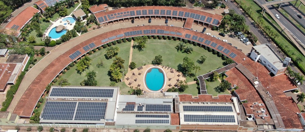 Louvre Brazil fecha 2022 com crescimento de 303% no EBTIDAR e de 43% na receita de hospedagem Louvre Brazil fecha 2022 com crescimento de 303% no EBTIDAR e de 43% na receita de hospedagem