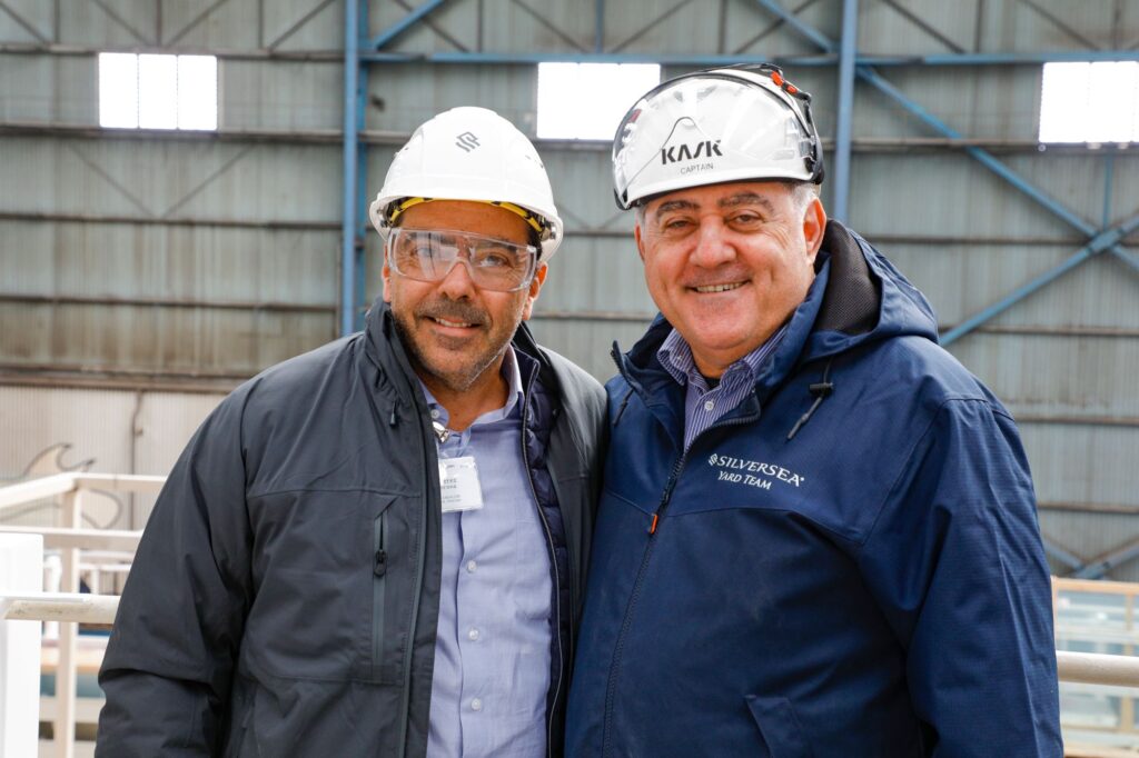 Tomas Perez acompanha cerimônia de lançamento da Silversea na Alemanha Tomas Perez acompanha cerimônia de lançamento da Silversea na Alemanha