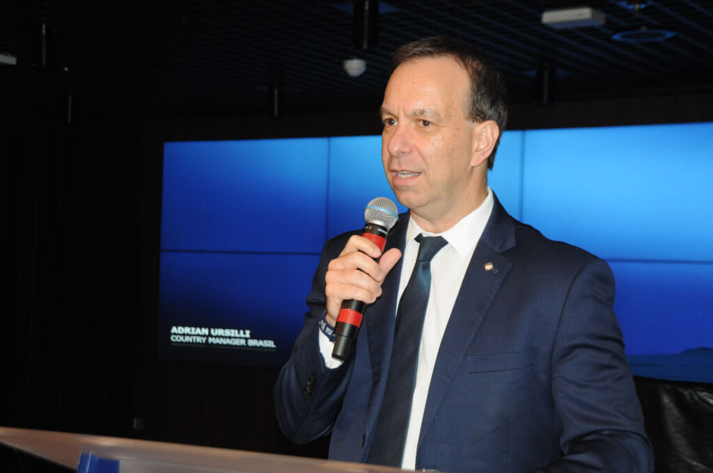 Adrian Ursilli diretor geral da MSC no Brasil MSC terá escalas e embarques inéditos em Paranaguá (PR) na temporada 2023/2024