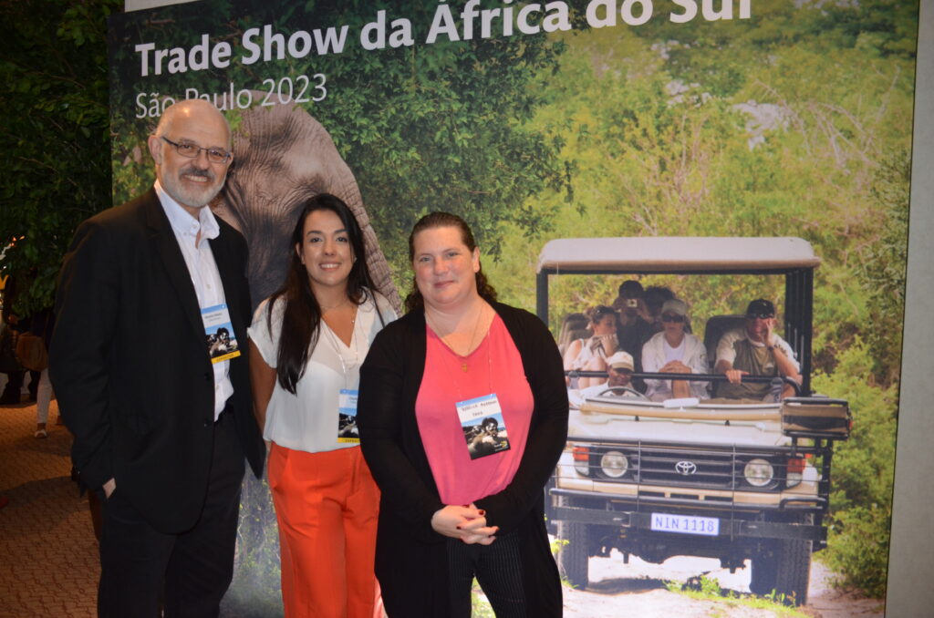 Altamiro Medici, Claudia Silva e Rebeca Meadows, da TAAG Airlines