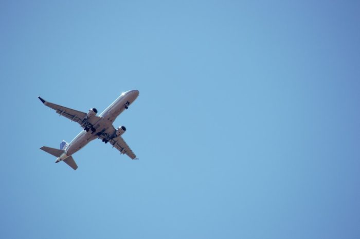 MTur, MPor e Embratur abrem inscrições para o PATI e incrementam 70 mil assentos à malha aérea 1 Avião(Banco de fotos Pexels/ Brett Sayles)