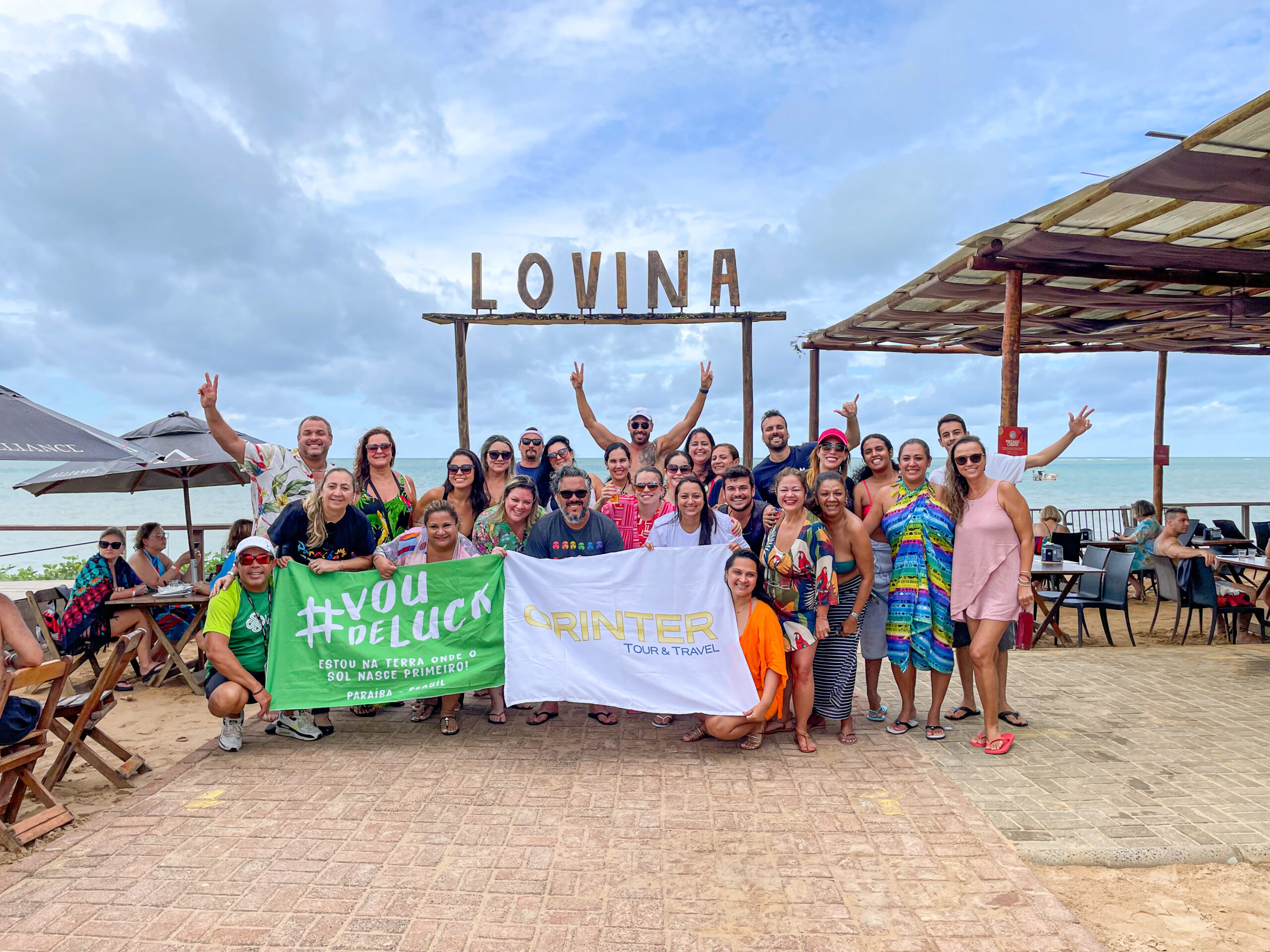 Agentes de viagens, equipe Orinter e Luck Viagens na praia de Ponta de Campina Agentes de viagens, equipe Orinter e Luck Viagens na praia de Ponta de Campina