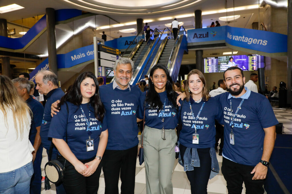 Daniele Jesus, Antônio Domingos, Erika Cupertino, Priscilla Souza, e Durval Filho, da Azul