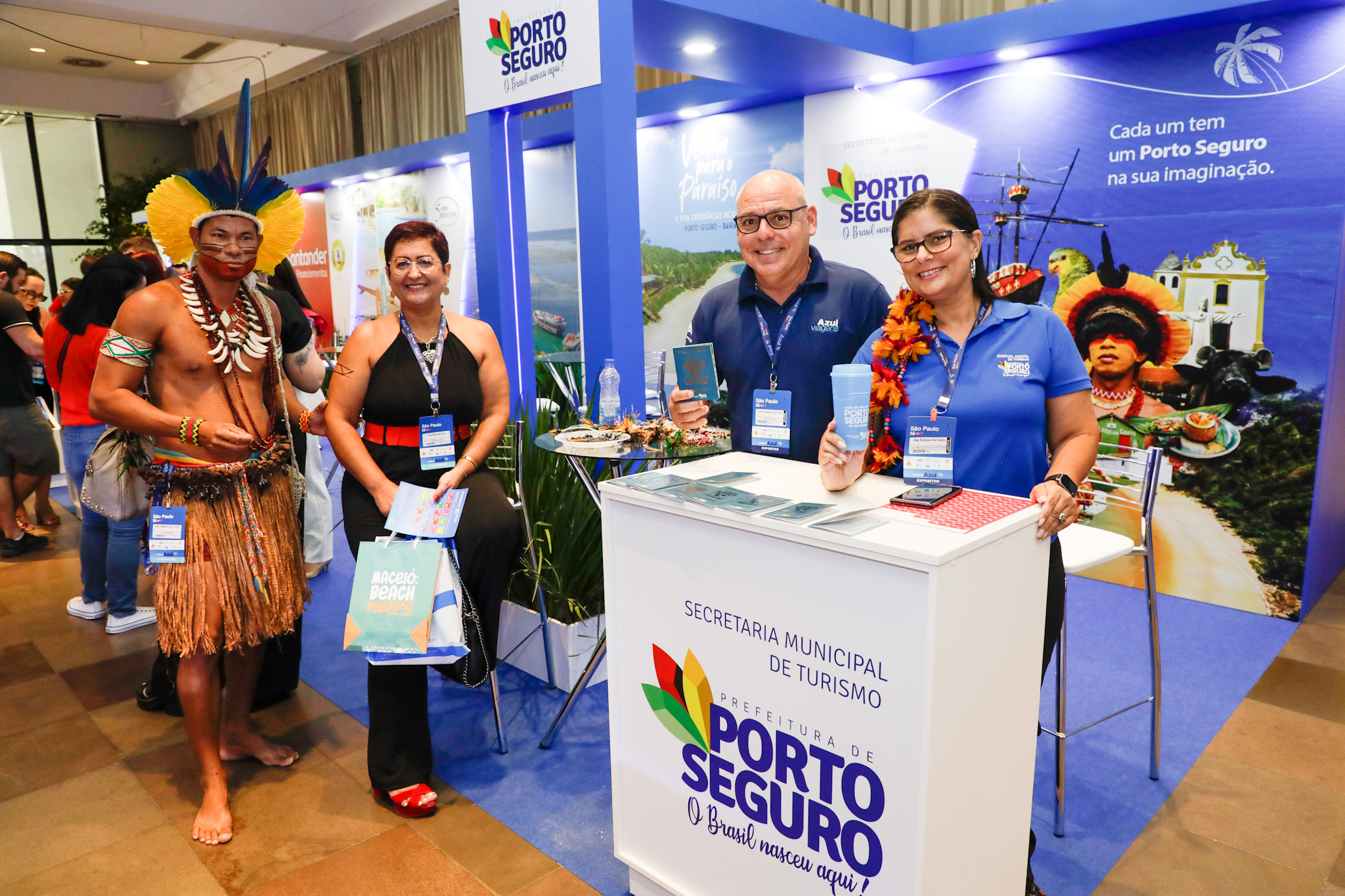 Guto Jones e Aline Rodrigues, da Setur Porto Seguro