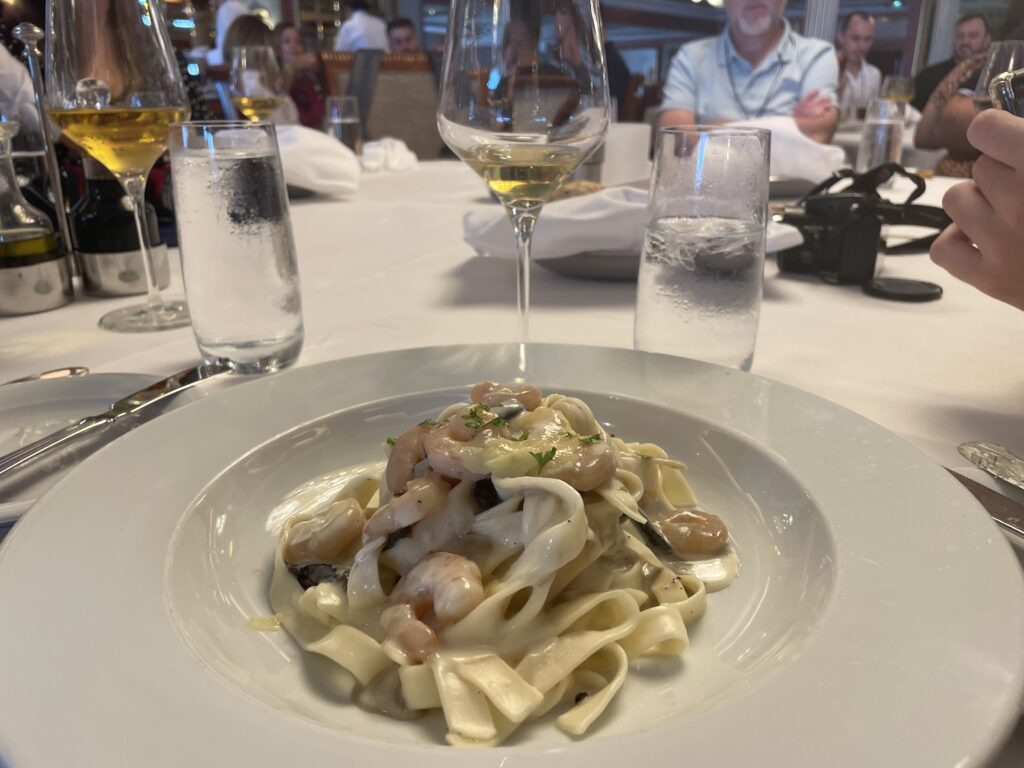 Fettuccini Alfredo com Camarão 