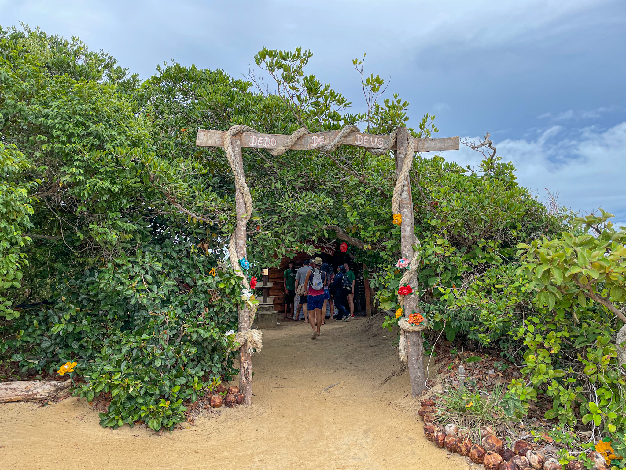 Entrada para o mirante Dedo de Deus Entrada para o mirante Dedo de Deus