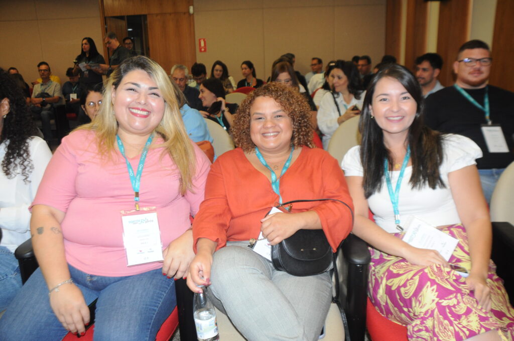 Katia Teixeira, da Atkiah, Rafaela Pereira, da Embartravel, e Natália Sogabe, da Mogi Travel