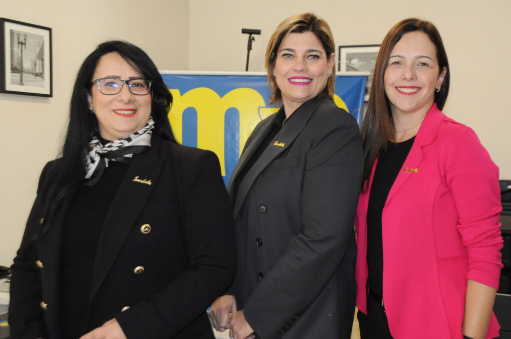 Sandals Resorts expande equipe e anuncia nova divisão no mercado brasileiro 1 Lia Constante, Arlenes Garcia e Renata Salina, da Sandals