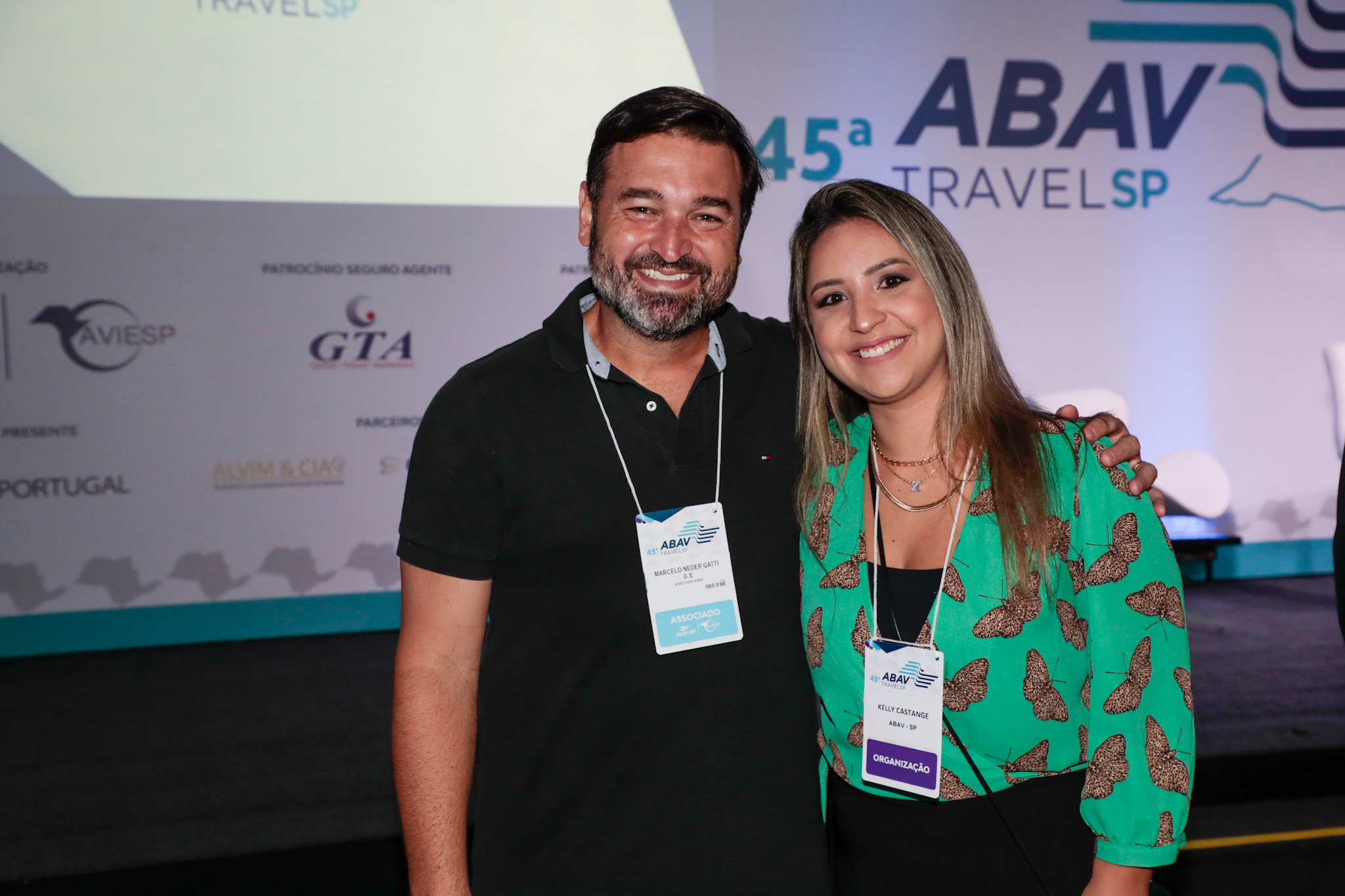 Marcelo Gatti, da G.Tour, e Kelly Castange, da Abav-SP | Aviesp Marcelo Gatti, da G.Tour, e Kelly Castange, da Abav-SP | Aviesp