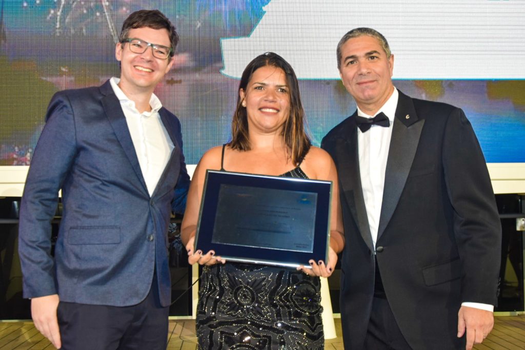 Marisa Couto da Best Cruzeiros ao centro com Carlos Coscione e Dario Rustico da Costa Cruzeiros