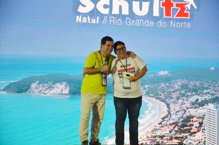 Os principais vendedores da equipe da Vital Card também foram premiados Os principais vendedores da equipe da Vital Card também foram premiados