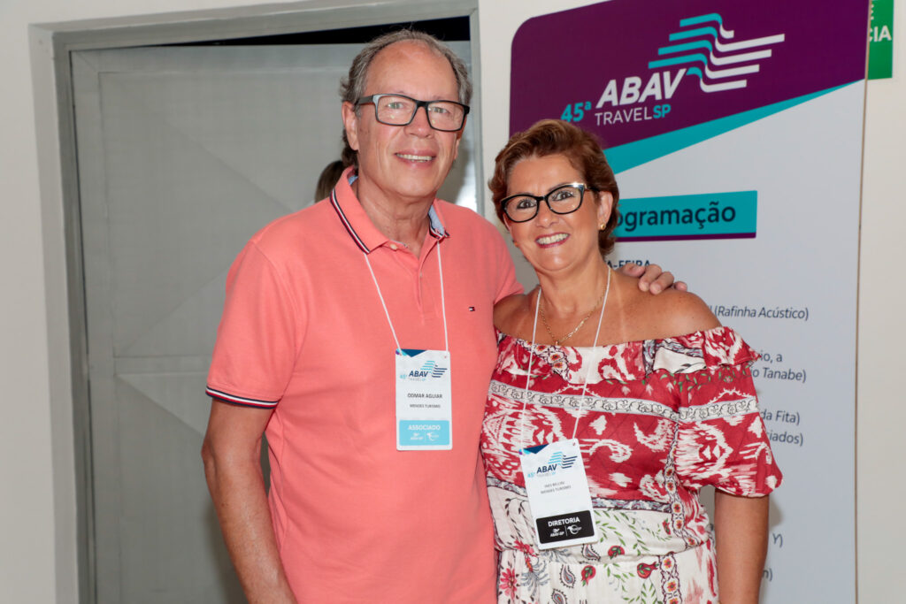 Osmar Aguiar e Inês Bellini, da Mendes Tur