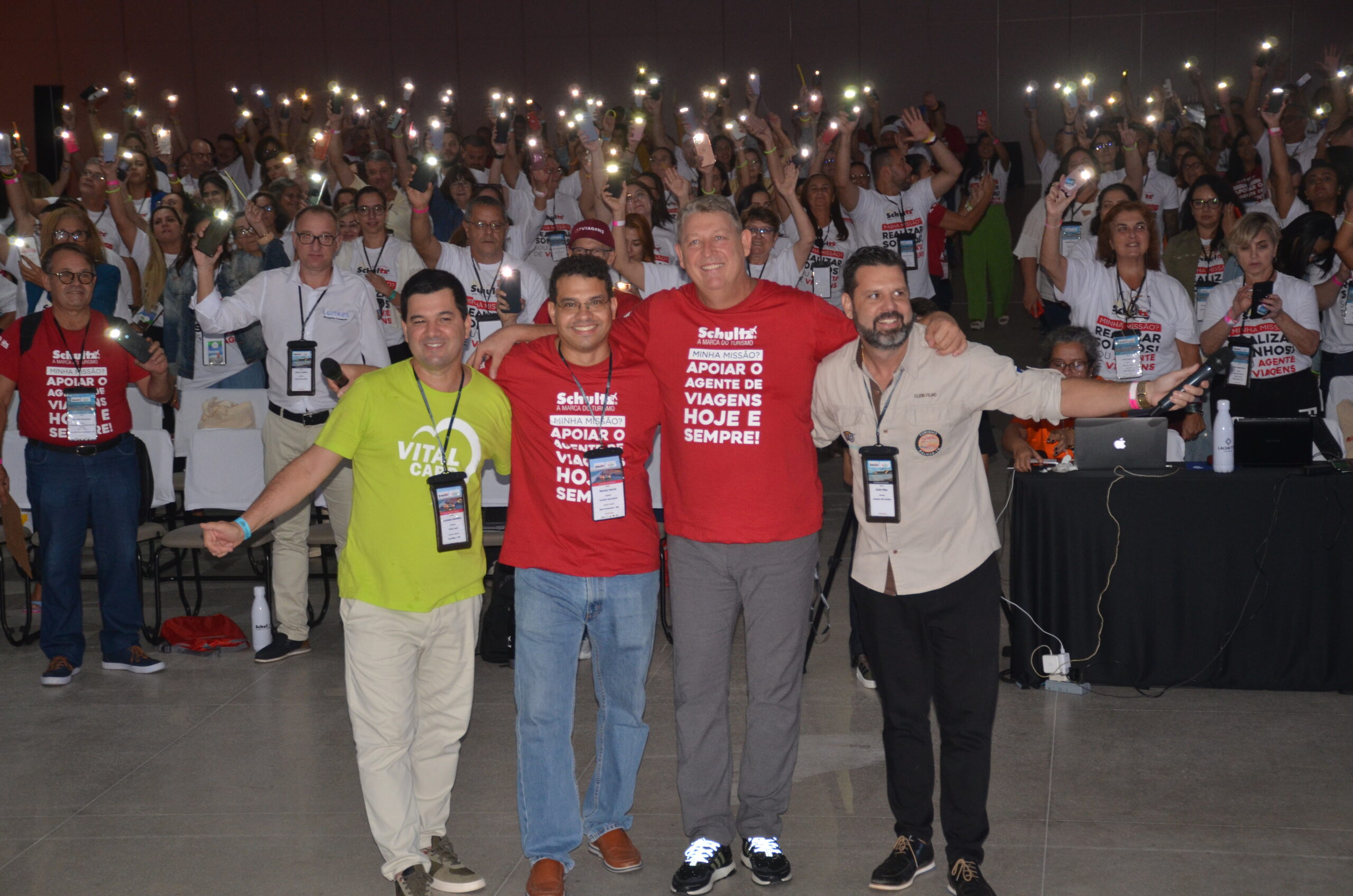 Primeiro dia de Convenção Schultz chega ao fim; veja fotos 1 Convenção Schultz