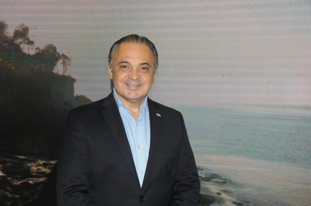 Roberto de Lucena Governo de São Paulo celebra destino como um dos mais vendidos do Brasil