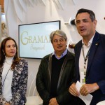 Rosa Helena Volk, secretaria de turismo de Gramado, Nestor Tissot, prefeito de Gramado, e Carlos Antunes, da TAP