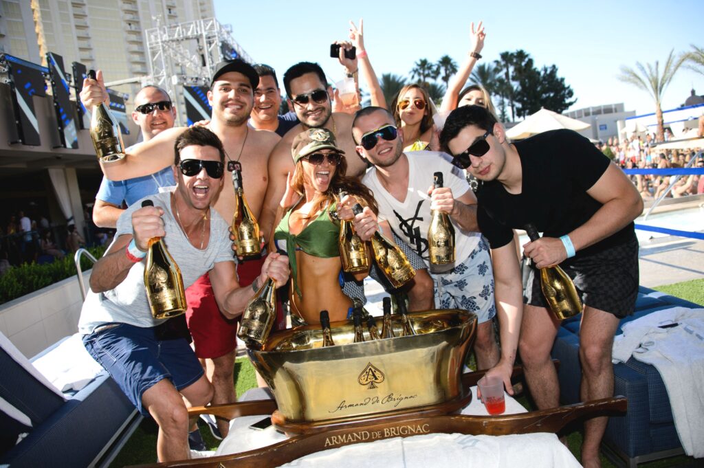 Empresa de pool parties e nightclubs em Las Vegas ganha representação no Brasil Empresa de pool parties e nightclubs em Las Vegas ganha representação no Brasil