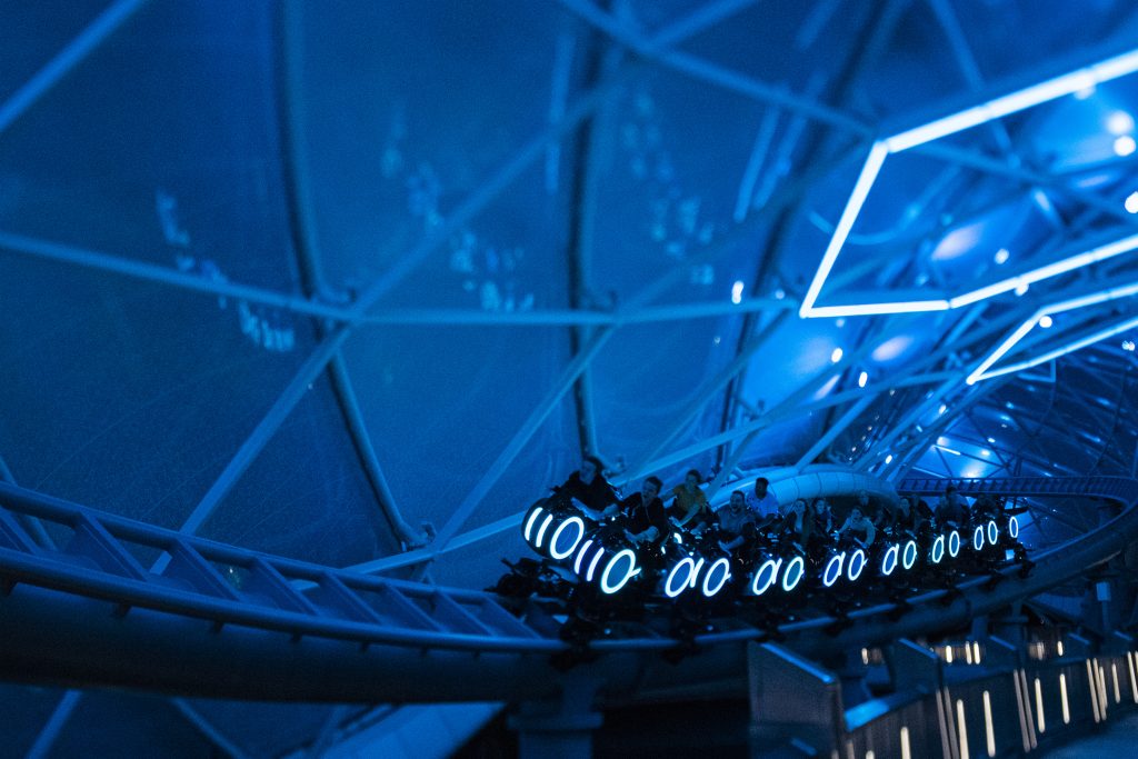 Disney inaugura montanha-russa de "Tron" no Magic Kingdom 2 TRON 16 Disney inaugura montanha-russa de "Tron" no Magic Kingdom