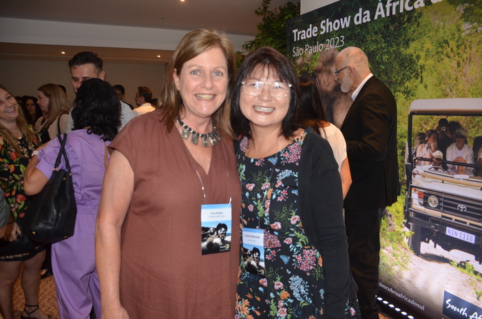 Vera Moller, da Teresa Perez Tours e Luciana Watanabe, da Viajar com crianças Vera Moller, da Teresa Perez Tours e Luciana Watanabe, da Viajar com crianças