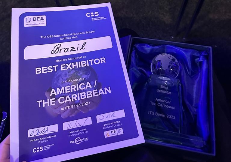 Brasil é premiado como o melhor estande das Américas e Caribe na ITB 2023 WhatsApp Image 2023-03-09 at 3.30.10 PM(1)