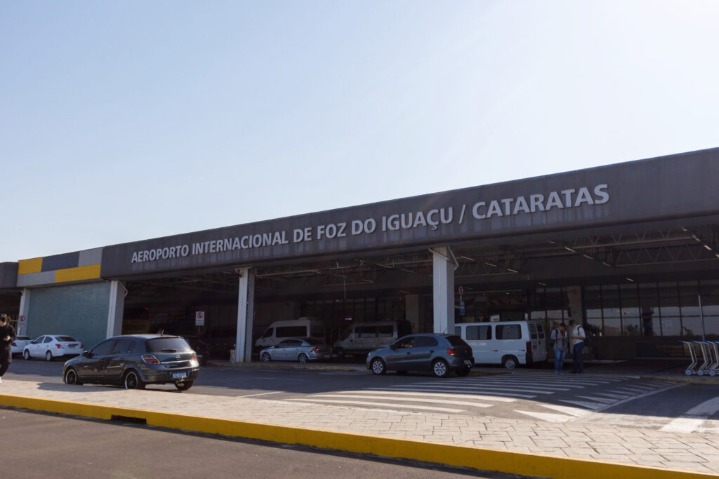 aeroporto foz Aeroporto de Foz do Iguaçu espera receber mais de 22 mil pessoas no feriadão