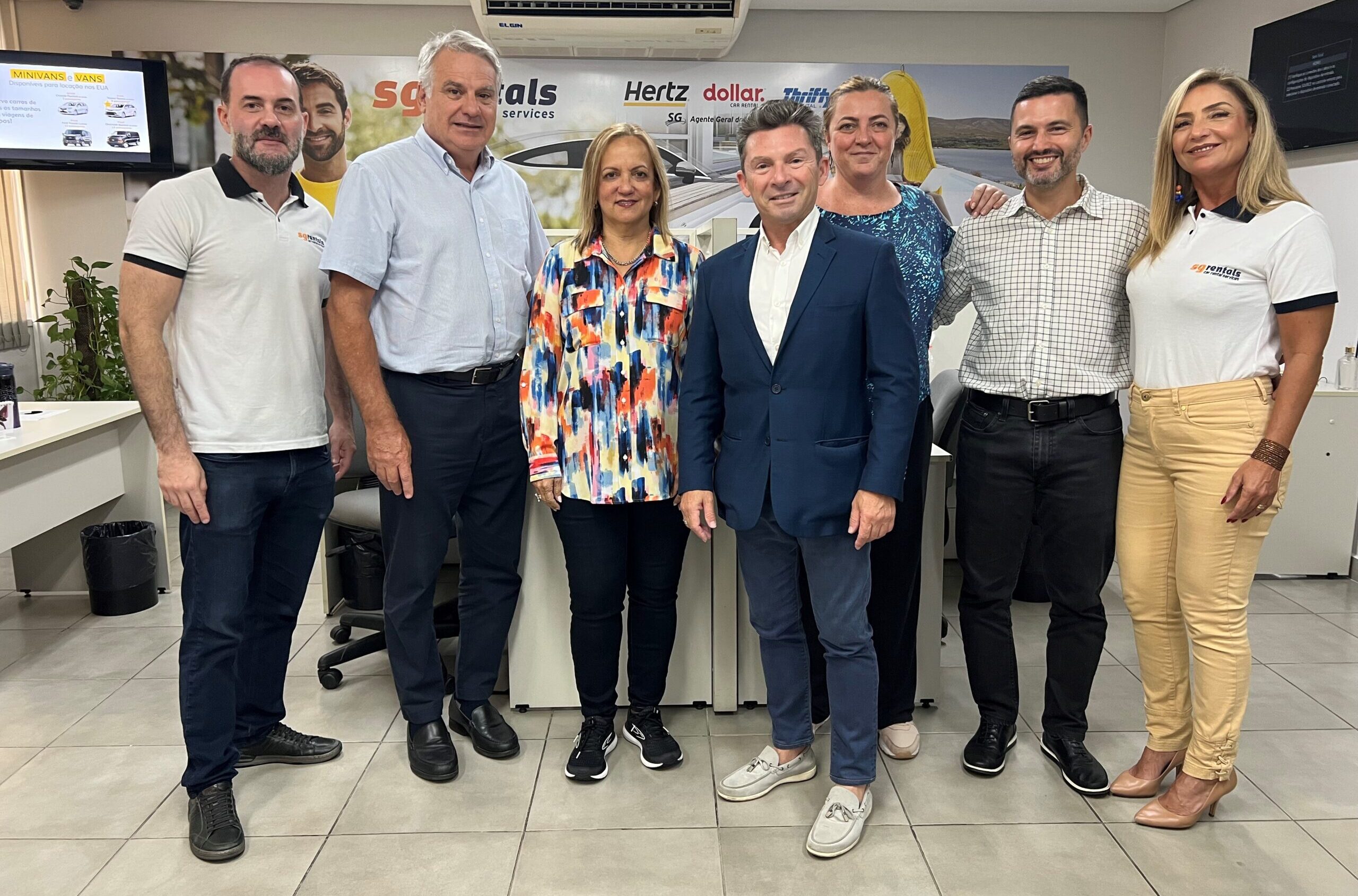 Mercado brasileiro cresce em locação de carros no exterior, diz Hertz hertz